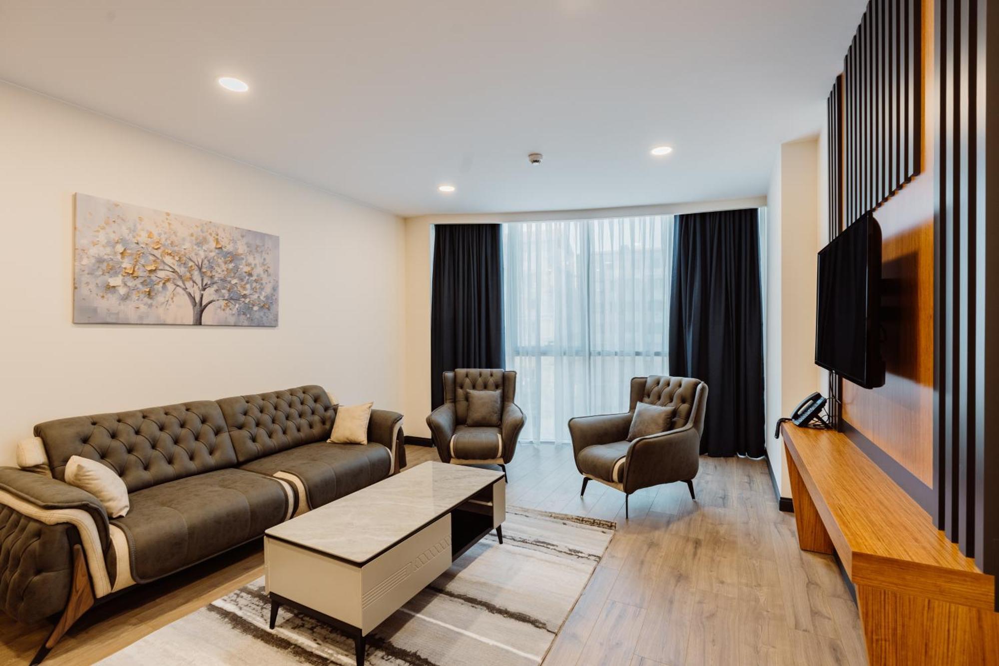Best Western Plus Batumi Exterior foto