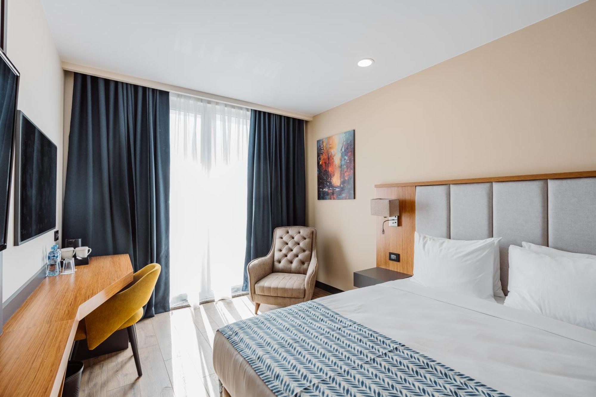 Best Western Plus Batumi Exterior foto